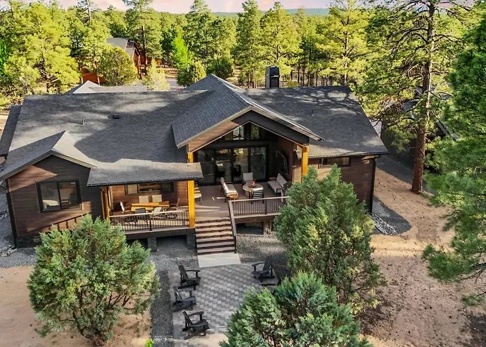 Torreon New Build W/ Deck & Outdoor Entertainment Show Low