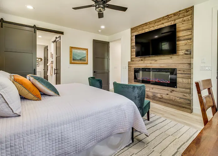 Torreon New Build W/ Deck & Outdoor Entertainment * Show Low